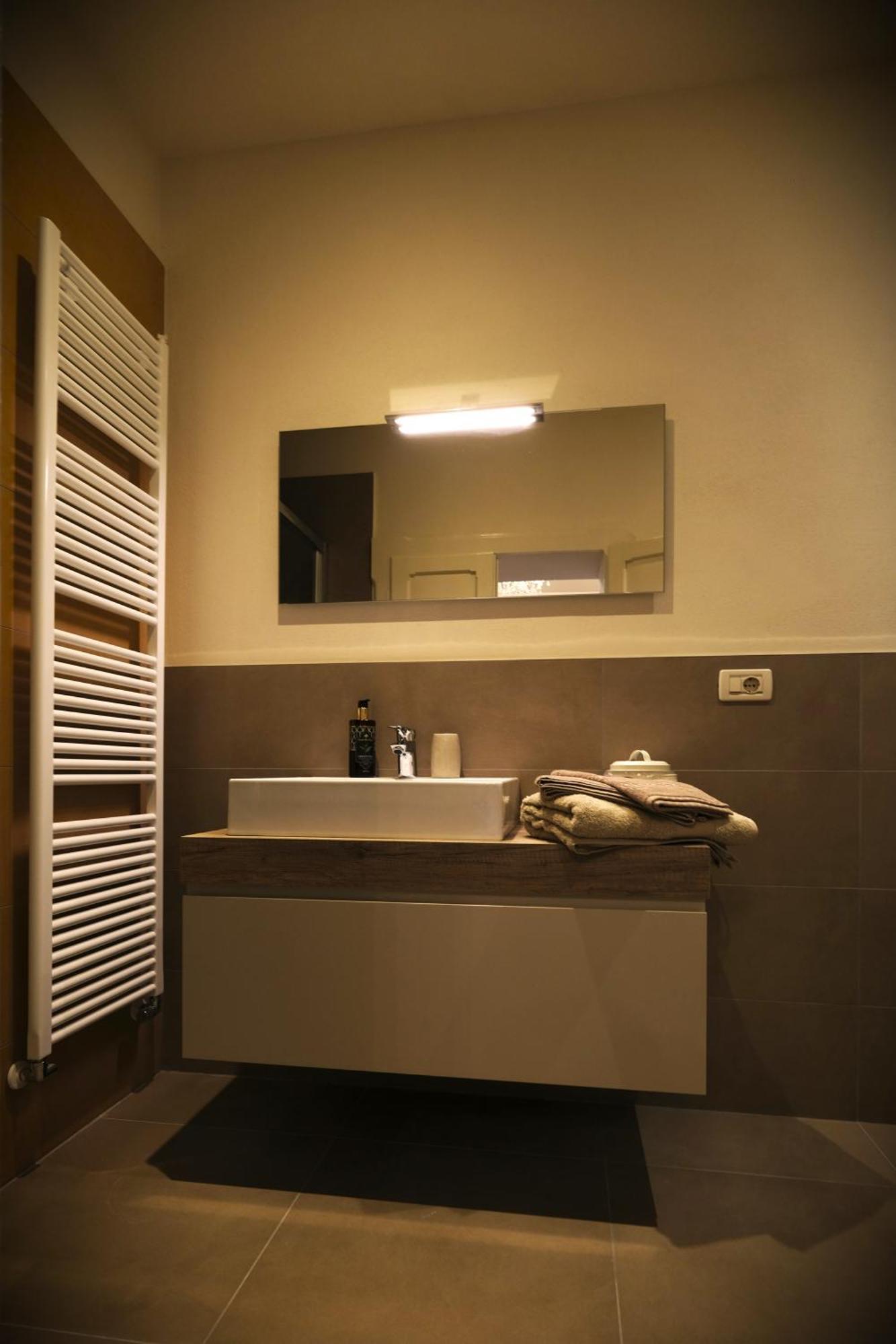 Belle Epoque Bed & Breakfast Faenza Bagian luar foto